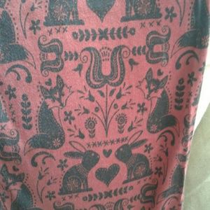 Super cute animal pattern leggings!